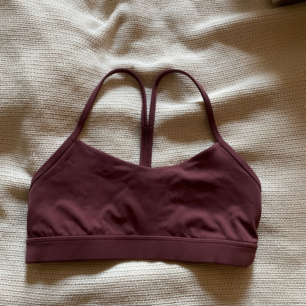 Lululemon Flow Y bra size 8